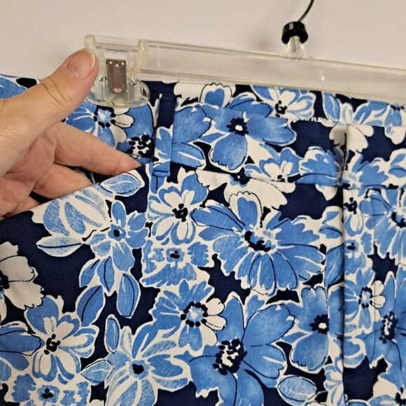 SOLD OUT.  - Picture 5 of 11